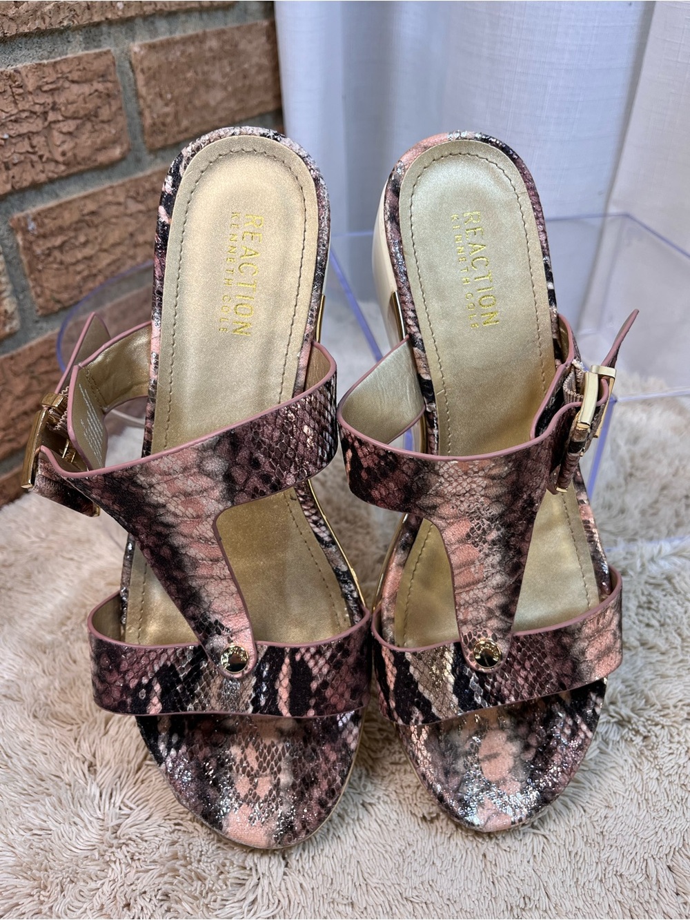 Reaction Kenneth Cole Pepea Snake Print Wedge Sandals 8.5